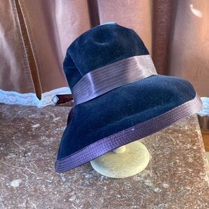 La Belle, Italy, Vintage, Fedora Navy Velour Hat Luxurious Accessories
